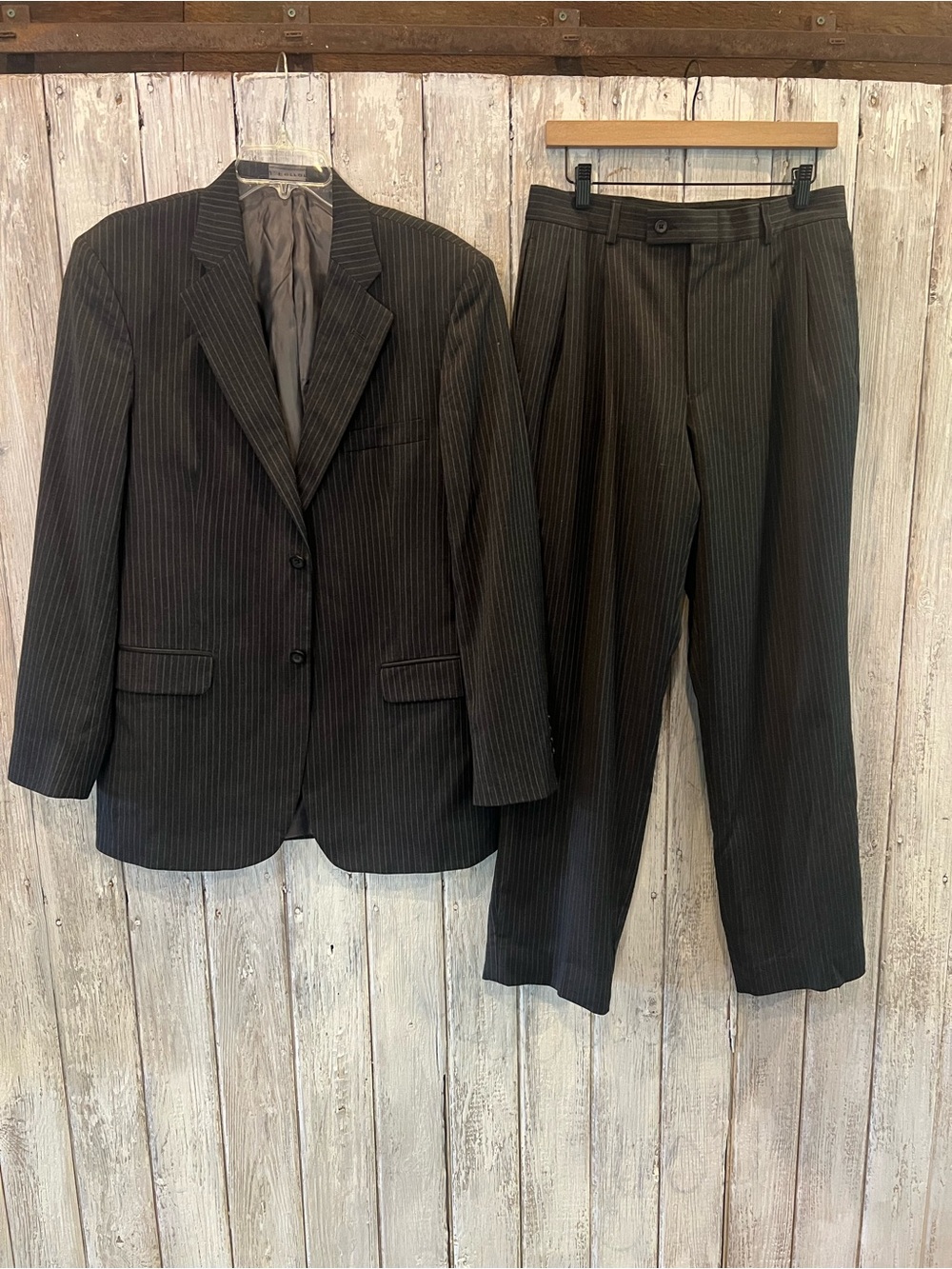 j.ferrar Black Pinstripe 40L Two-Piece Suit